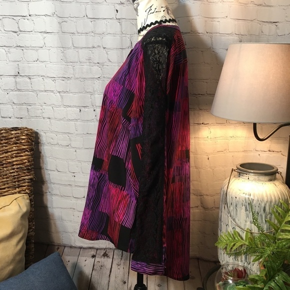 attention lace arm long sleeve blouse. - Picture 4 of 9